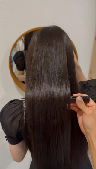 ロング 美髪矯正・ブリーチ 矯正🫧秋元ゆたかのヘアスタイル