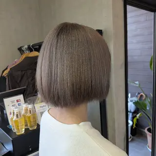 ショート カラー 小林 梨香のヘアスタイル