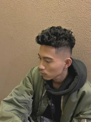 ミディアム 💈 クラモトダイセイのヘアスタイル