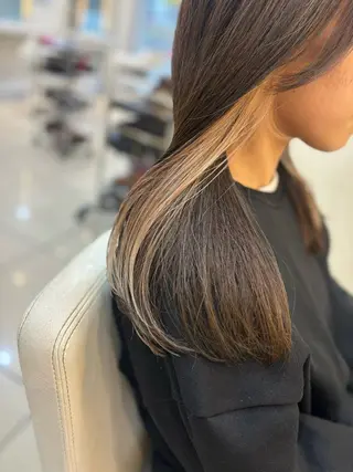 セミロング カラー はらだ すずのヘアスタイル