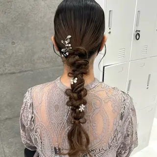 ロング ヘアアレンジ 卒業式お呼ばれ🕊️ ヘアセット✴︎ミキのヘアスタイル