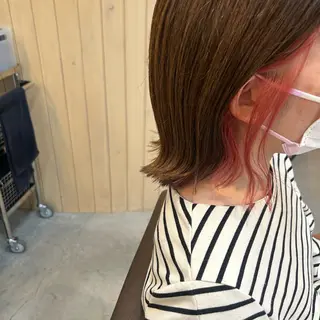 ミディアム 綿貫 美雪のヘアスタイル