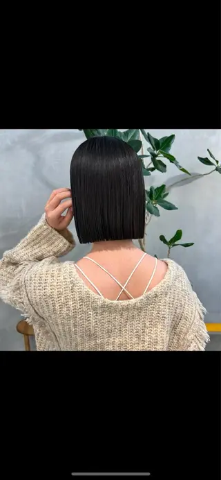 ショート カラー 切りっぱなしBOB 職人💜Anzuのヘアスタイル