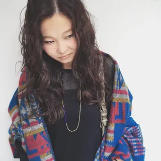 セミロング ロング カラー パーマ ヘアアレンジ beronica ベロニカのヘアスタイル