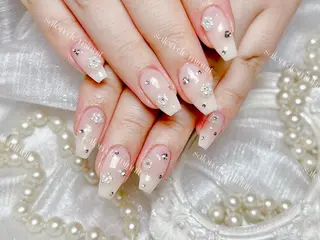 ネイル Momo 🤍のネイルデザイン