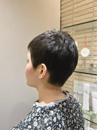 ショート ちあい🌈 アトリエJDパリのヘアスタイル