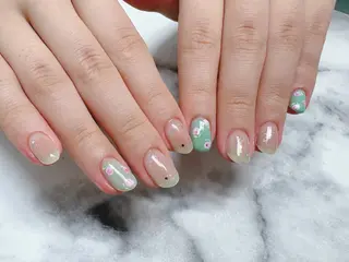 ネイル ネイルサロン KURIKINDIのネイルデザイン