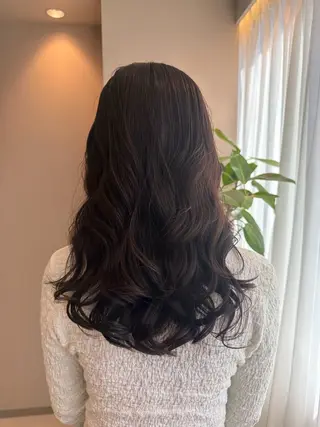 ロング パーマ コテ巻きパーマ 阪上 沙織のヘアスタイル