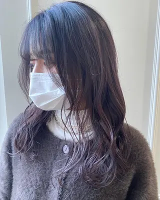 ロング カラー 小顔レイヤー/ ベージュ🤍Rieのヘアスタイル