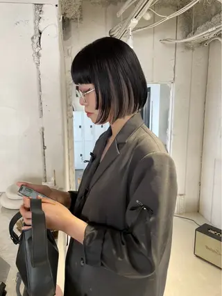 ショート 𝒀𝒖𝒊𝒏𝒂 梅田/透明感カラーのヘアスタイル