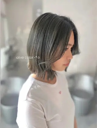 ミディアム カラー TaNa. 笑南(えみな)のヘアスタイル