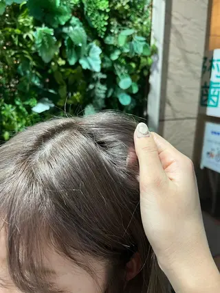 カラー 切りっぱなしボブ/ 艶カラー/綾莉のヘアスタイル