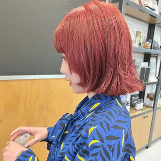 ショート カラー アラキチヒロ THE REMMYのヘアスタイル