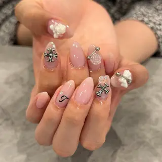 ネイル IROHA NAIL Kurumi🪽🫧のネイルデザイン