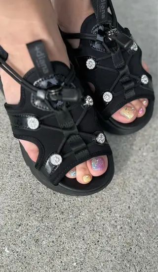 ネイル 石﨑 利祥のネイルデザイン