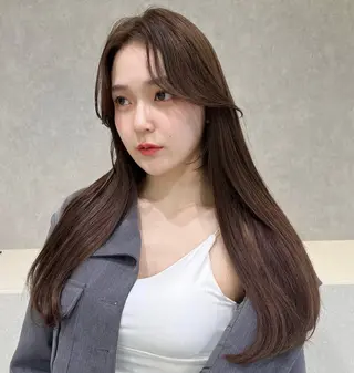 ロング カラー 韓国ヘア／レイヤー/ 🤍ayumuのヘアスタイル