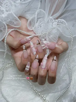 ネイル 韓国𝐧𝐚𝐢𝐥 🇰🇷🤍コガヤマのネイルデザイン