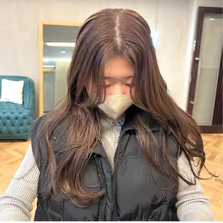 ロング カラー パーマ ヘアアレンジ メンズ キッズ ネイル マツエク・マツパ アイブロウ 前川 朋香のヘアスタイル
