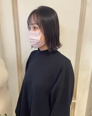 ショート カラー merc.🌿💚 八幡真衣のヘアスタイル