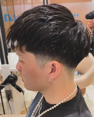 ショート メンズ Yugaメンズパーマ /フェードカットのヘアスタイル