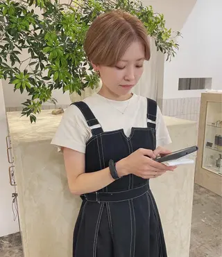ショート カラー スギヤマ ショウゴのヘアスタイル