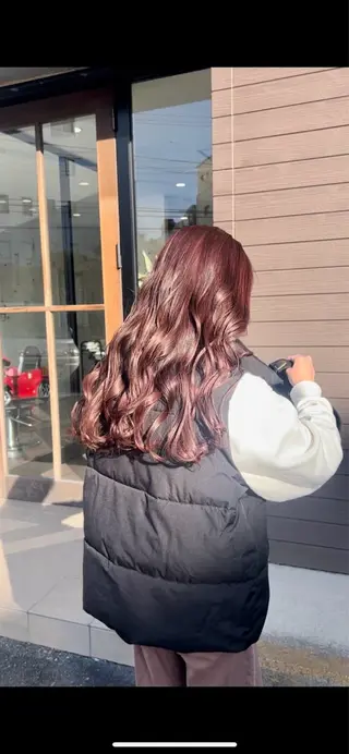 ロング カラー ヘアアレンジ 🤍 minaのヘアスタイル