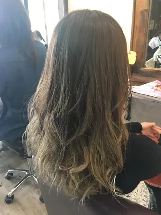 ロング 松本 亮のヘアスタイル
