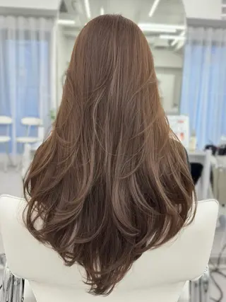 ロング カラー 顔まわりの神様✨ 透明感カラー藤嶋秀幸のヘアスタイル