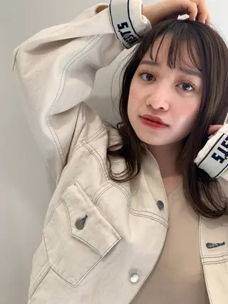 ミディアム パーマ カラー CEINE PATHのヘアスタイル