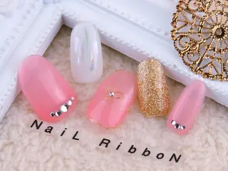 ネイル ネイルリボン 受付スタッフのネイルデザイン