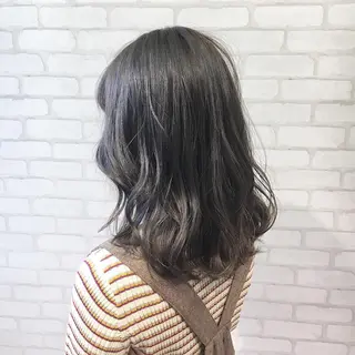 ミディアム カラー モテ前髪 タゴメ シンヤのヘアスタイル