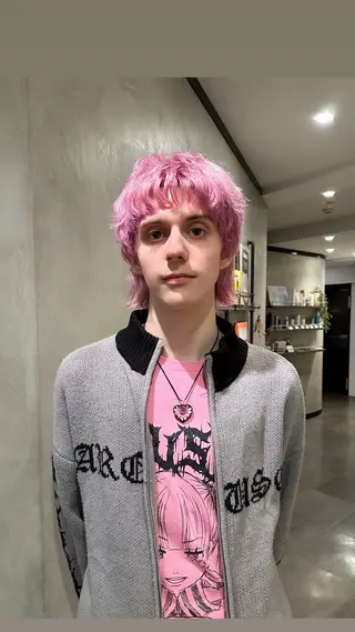 ショート カラー メンズ タナカ カナ🫧のヘアスタイル