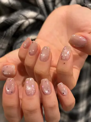 ネイル elen南越谷 Rina𖥔⋱のネイルデザイン