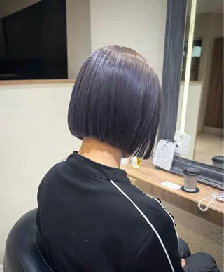 ショート カラー さら艶レイヤーカット 🩶Suzuneのヘアスタイル