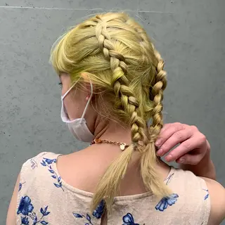 セミロング カラー パーマ ヘアアレンジ 🎀オイダイラ モモカ🎀のヘアスタイル