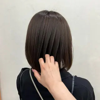 ミディアム カラー 池田 咲希のヘアスタイル