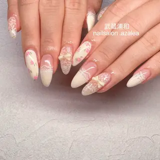 ネイル R inのネイルデザイン