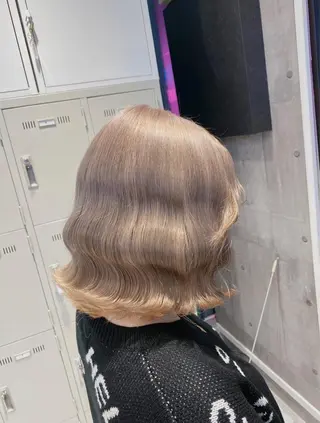 ミディアム 🤍ムラ修正ブリーチ 🤍原宿/YUUのヘアスタイル