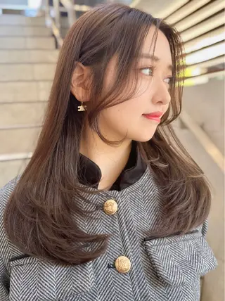 セミロング カラー 縮毛矯正✨🫧 レイヤー川村利幸のヘアスタイル
