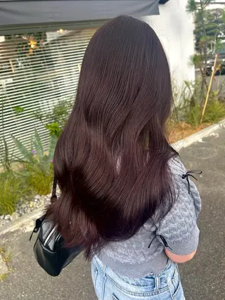 ロング カラー 小澤 志穂のヘアスタイル