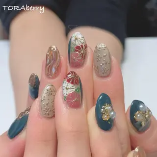 ネイル ネイリスト なつみのネイルデザイン