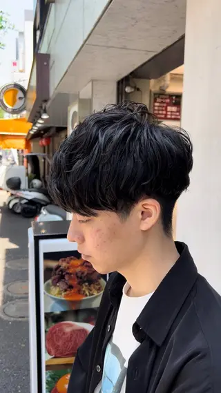 パーマ メンズ EARTH AOBADAIのヘアスタイル
