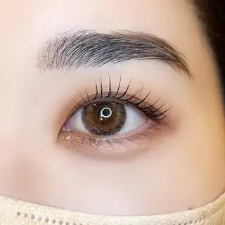 マツエク・マツパ 椿森 美瑠紅の眉毛・アイブロウイメージ