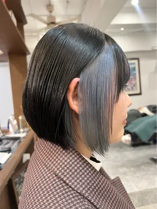 ショート カラー Ami ブリーチ/ハイトーンのヘアスタイル
