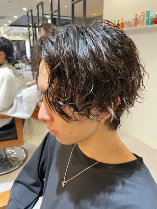 ミディアム メンズ ショートとレイヤーが 好きな人|三浦翔のヘアスタイル