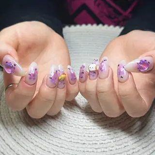 ネイル うにゃねいる🌷 Mayaのネイルデザイン