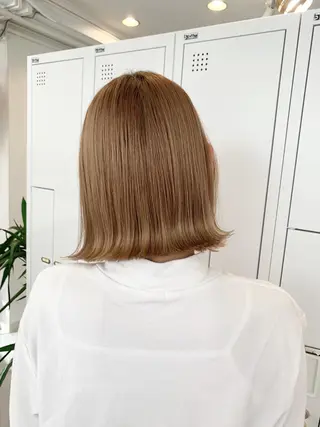 ショート レイヤー×縮毛矯正 深見 拓のヘアスタイル