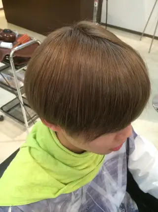 ショート メンズ 岡本 智次のヘアスタイル