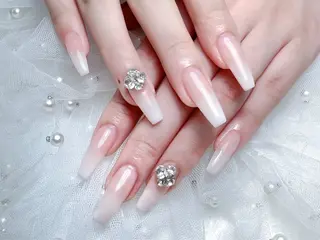 ネイル M🌷nail 長さだし専門店のネイルデザイン