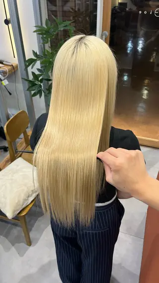 ロング 冨田 悠稀/ 髪質改善カラー🫧のヘアスタイル